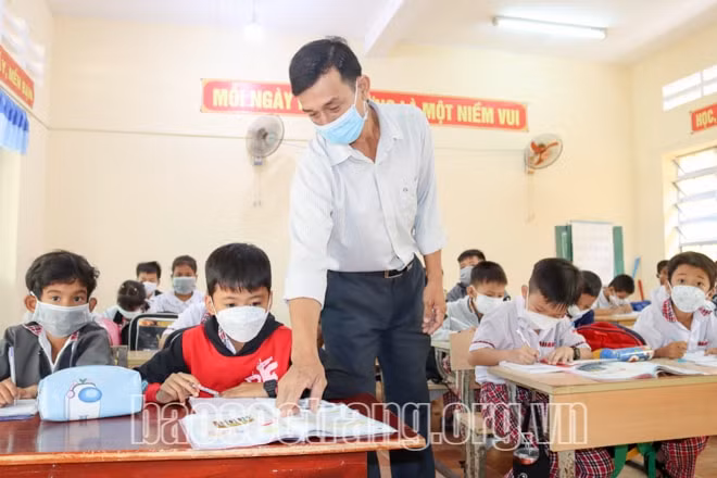 soc trang uu tien dau tu phat trien giao duc va dao tao vung dan toc thieu so hinh 1