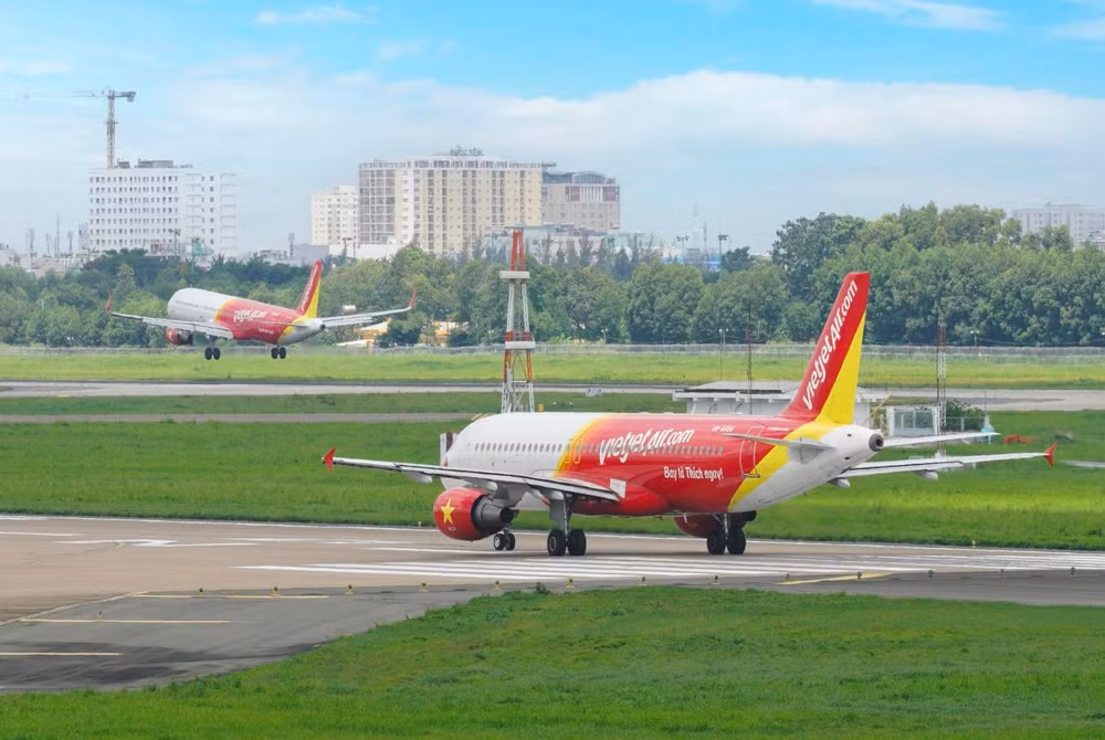 mung dai le don uu dai cung vietjet voi trieu ve khuyen mai kham pha viet nam hinh 1