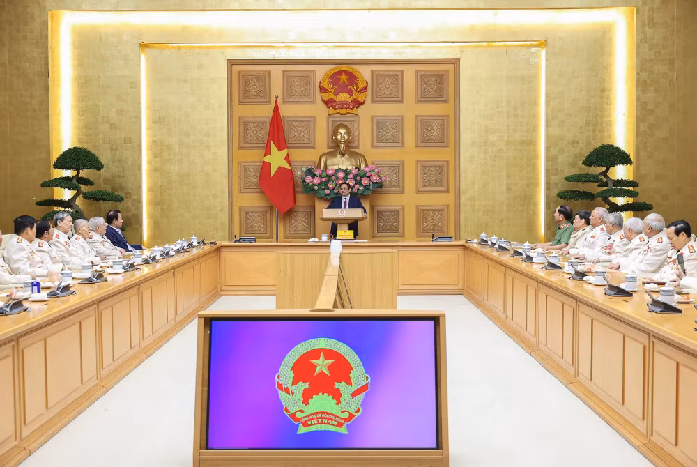 Thủ tướng gặp mặt, tri ân lực lượng Công an chi viện chiến trường miền Nam- Ảnh 3.