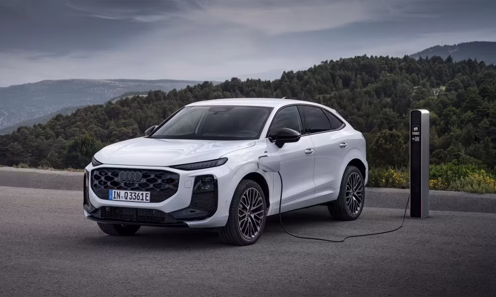 Audi Q3 Sportback 2026 có phiên bản trang bị công nghệ hybrid sạc ngoài - Ảnh: Audi