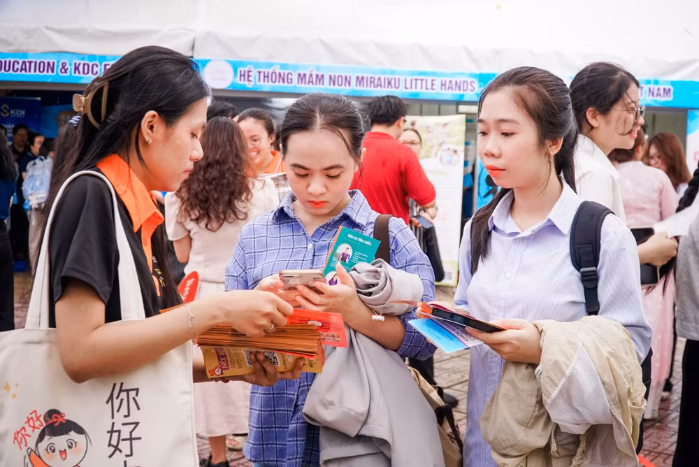 Trường Đại học Sư phạm TP Hồ Chí Minh chính thức thông tin về sự cố lọc ảo trong tuyển sinh đại học 2025, khiến thí sinh đỗ thành trượt, trượt thành đỗ.