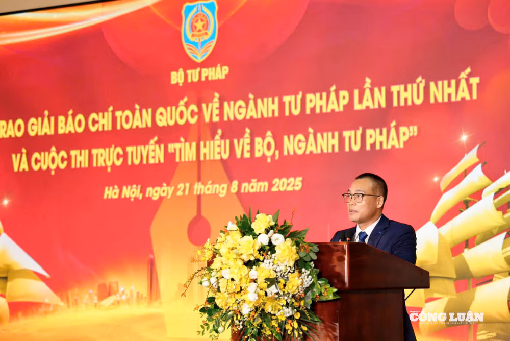 Ảnh màn hình 2025-08-21 lúc 11.30.42