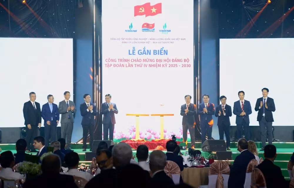 Anh 1