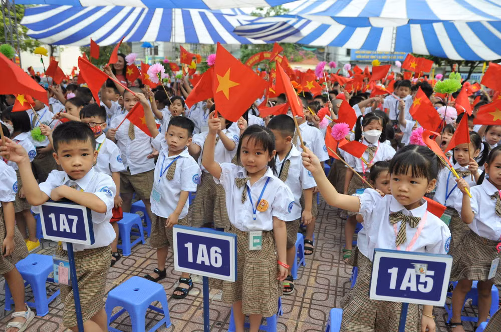 Niềm vui trong đôi mắt trẻ thơ... (Ảnh: Đăng Khoa)