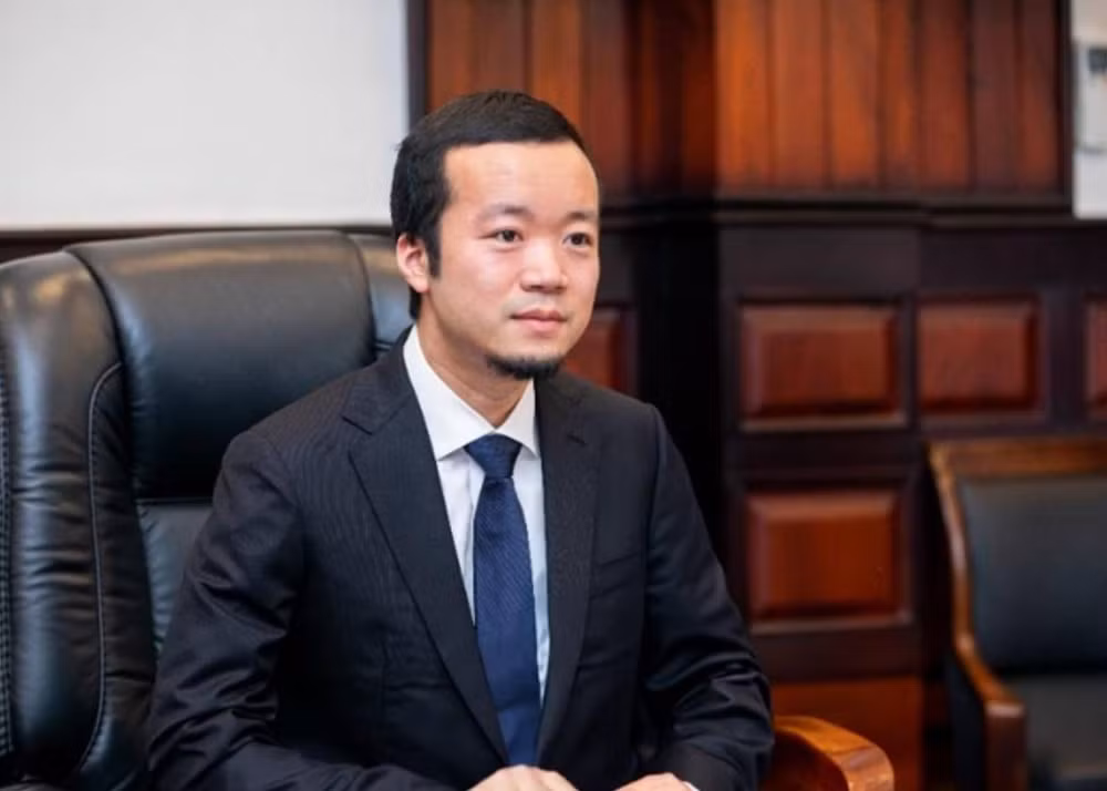 Chen Zhi, 38 tuổi, đã bị tòa án Mỹ truy tố tội âm mưu lừa đảo qua đường dây và rửa tiền. Ảnh: Prince Group.