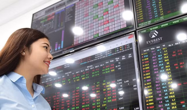dong tien dua manh vao san vn index bat tang hon 35 diem hinh 1