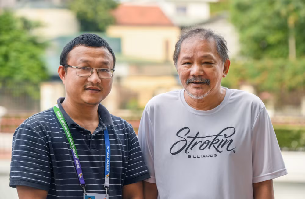 nha bao son bach bao nhan dan cu di tro chuyen va nghe nhung ngoc ngach thu vi se toi hinh 1