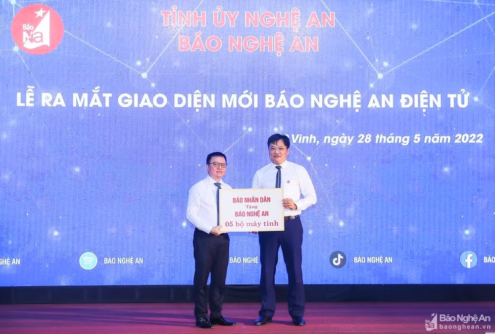 chuyen doi so phai di truoc va loi ich se di cung hinh 2