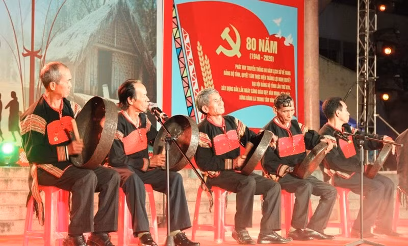 han quoc tai tro 25000 usd bao ton van hoa cong chieng dak lak hinh 5