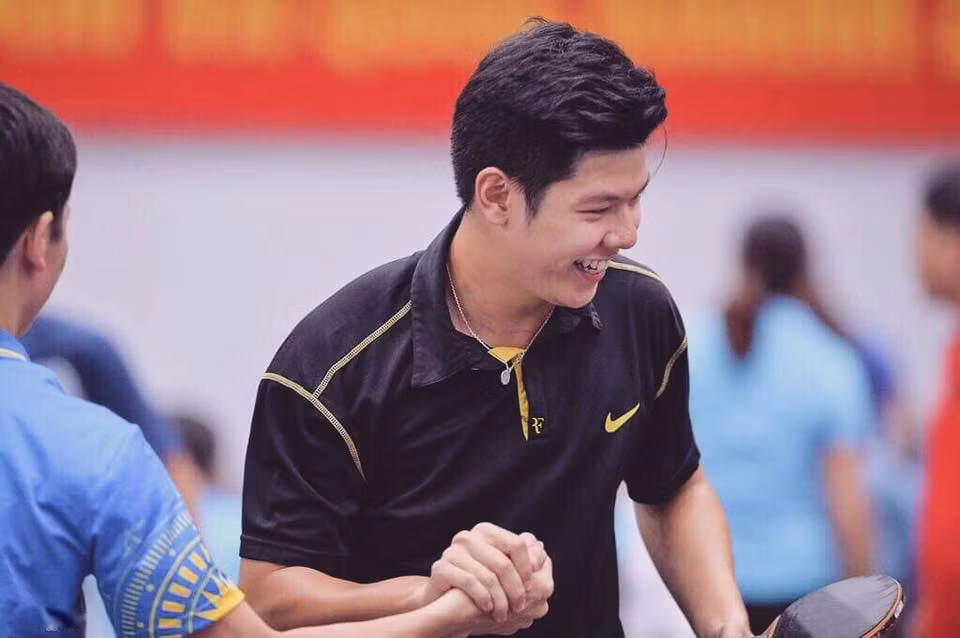 btv manh cuong cong viec lam truyen hinh cho toi mot tuoi tre khong xo chan vao gam ban hinh 4