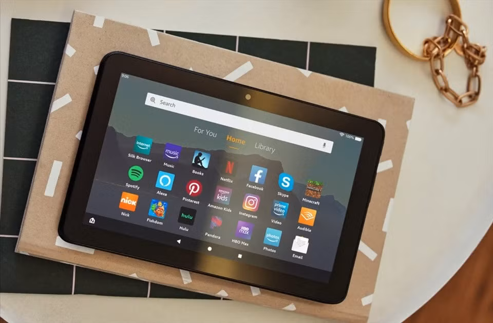 amazon ra mat may tinh bang fire 7 moi voi thoi luong pin dai hon hinh 1