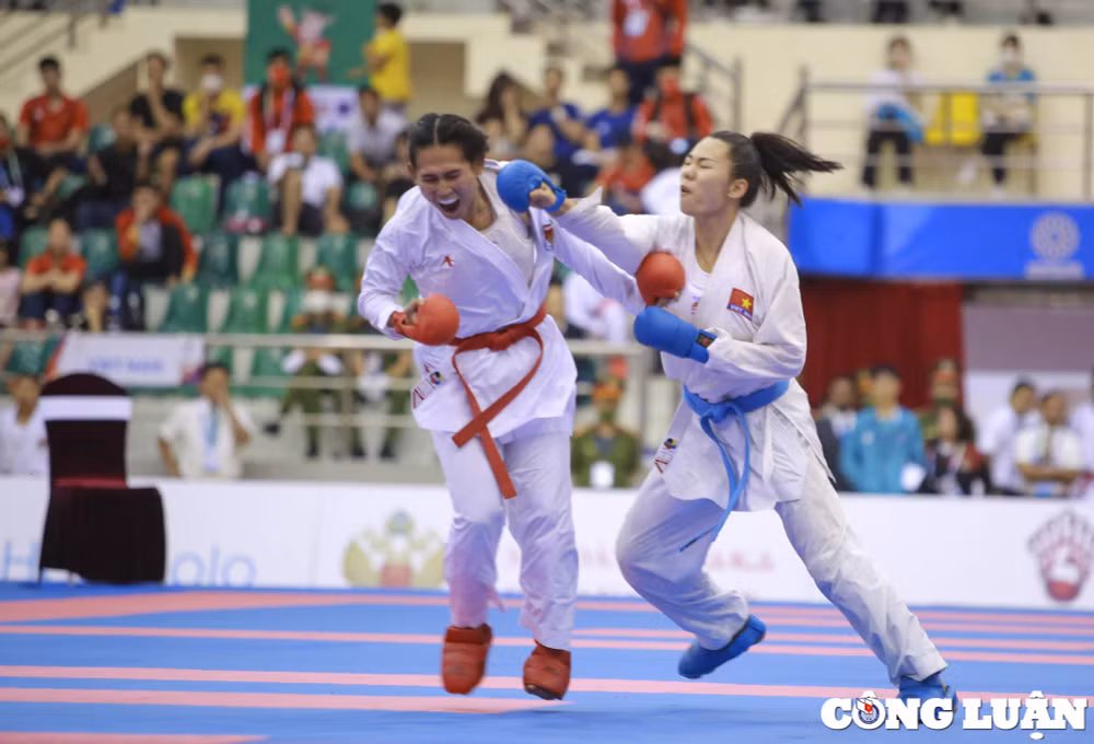 viet nam co them 1 huy chuong vang mon karate trong ngay thi dau cuoi cung hinh 2