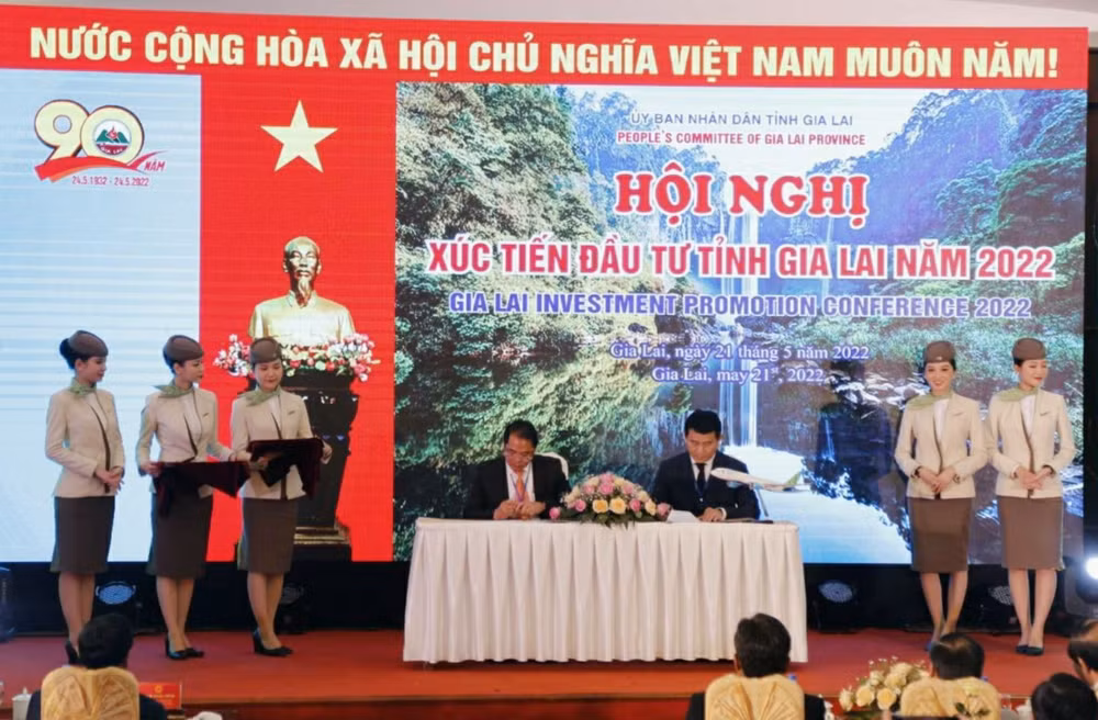 bamboo airways ky thoa thuan hop tac xuc tien du lich toan dien voi tinh gia lai hinh 1