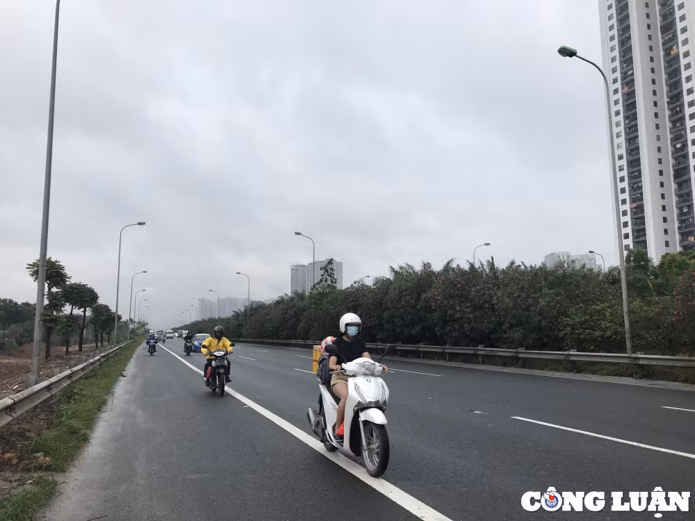 duong gom dai lo thang long ngap nhu song giao thong te liet hinh 7