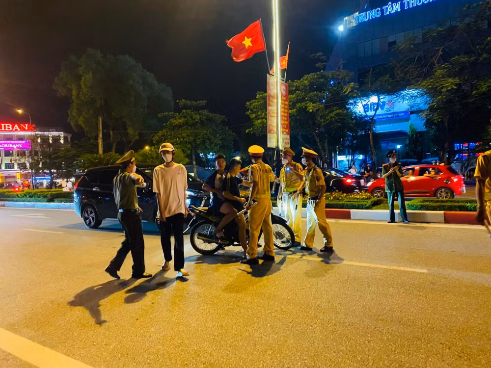 ha tinh xu ly nhieu nguoi di bao qua khich sau chien thang cua u23 viet nam hinh 2