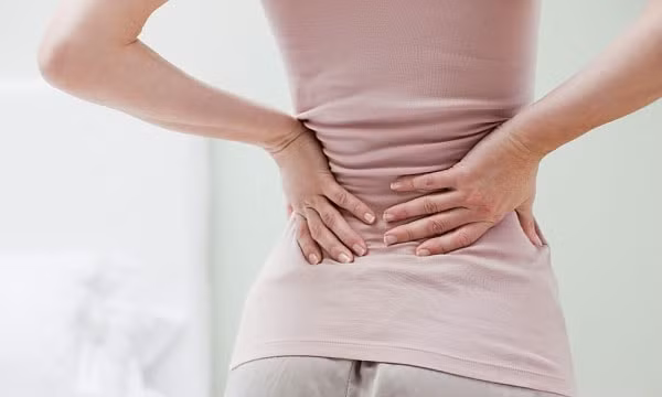 nguyen nhan trieu chung va cach phong tranh thoai hoa cot song that lung hinh 3