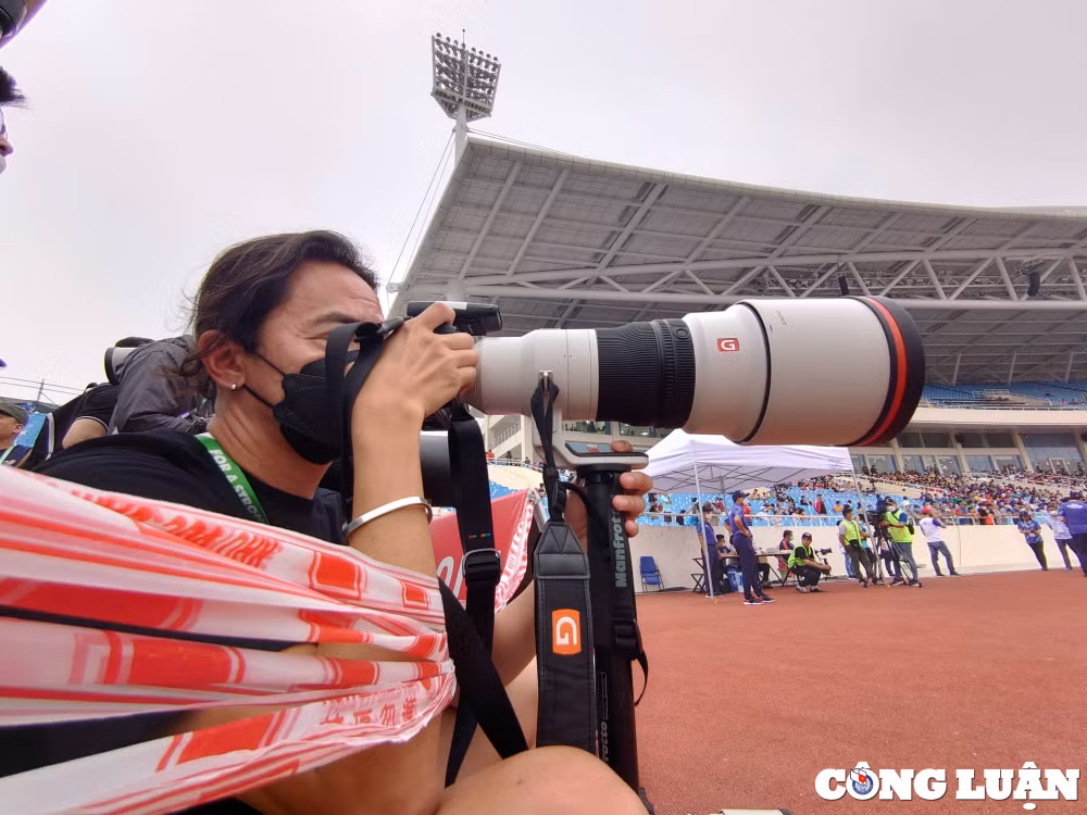nhung khoanh khac tac nghiep hoa nhip dap cung sea games 31 hinh 12