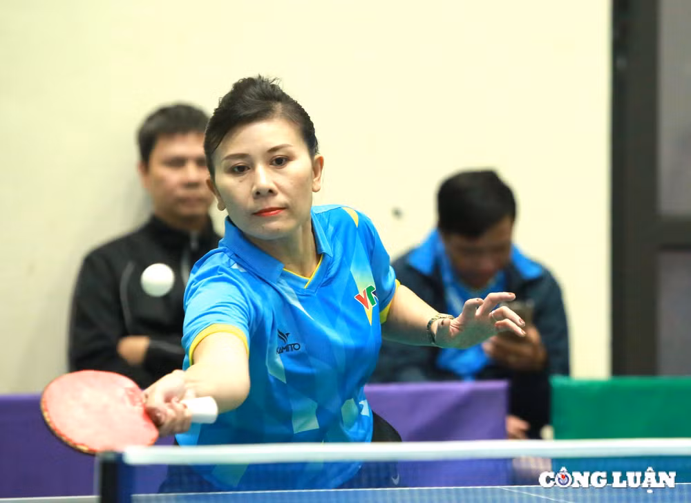 ngam nhung bong hong tranh tai tai giai vo dich bong ban hoi nha bao viet nam hinh 10