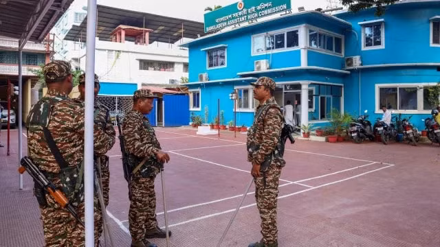 an do bat giu 7 nguoi dot nhap vao lanh su quan bangladesh hinh 1