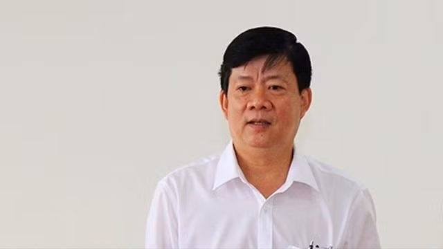 bat tam giam nguyen chanh van phong ubnd tinh an giang hinh 1