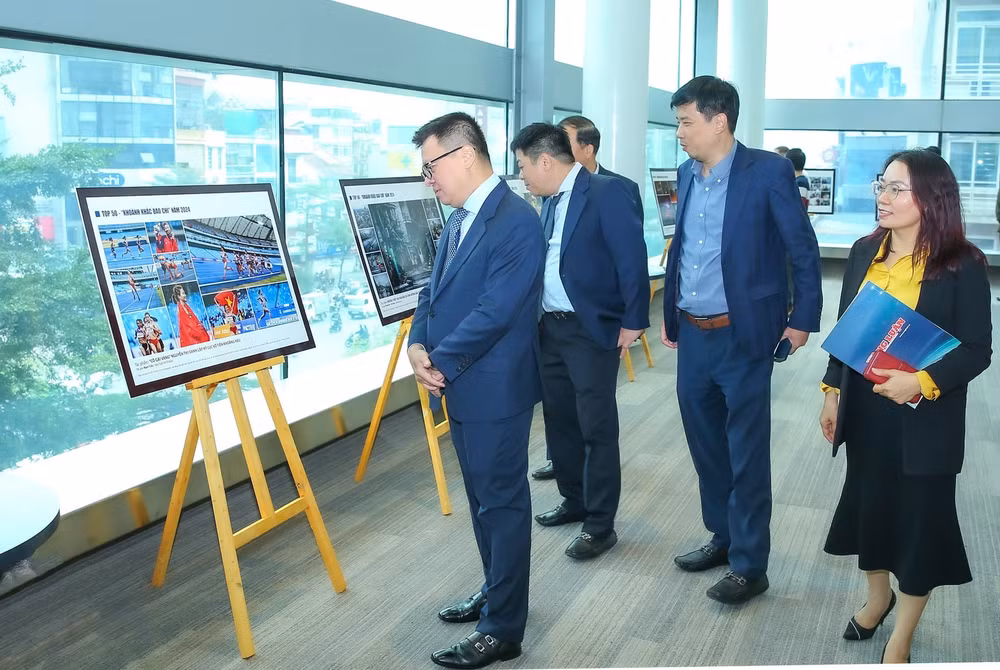 le trao giai anh khoanh khac bao chi nam 2024 ton vinh gia tri cua khoanh khac gia tri cua hien thuc hinh 9
