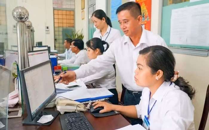 quan ly chat che thoi gian lao dong giam sat chat luong cong viec va dao duc cong vu cua can bo cong chuc vien chuc hinh 1