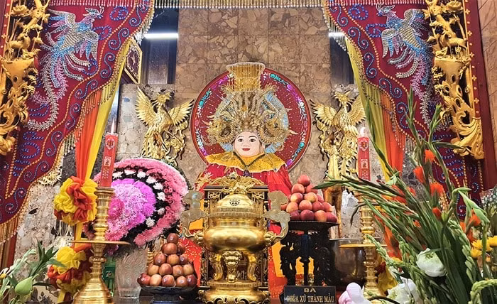 le hoi via ba chua xu nui sam la di san van hoa cua nhan loai hinh 1