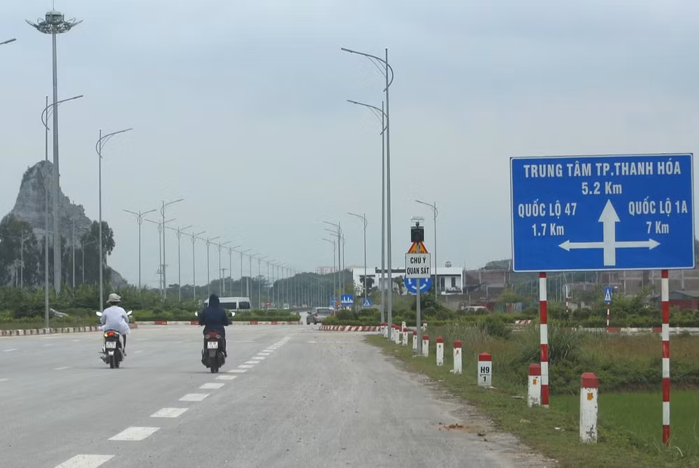 thanh hoa mo loi giao thong thay doi van menh nen kinh te hinh 3