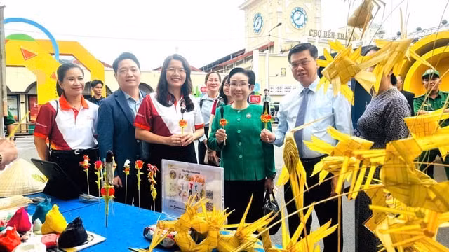 khoi dong tuan le du lich tp ho chi minh nam 2024 hinh 1