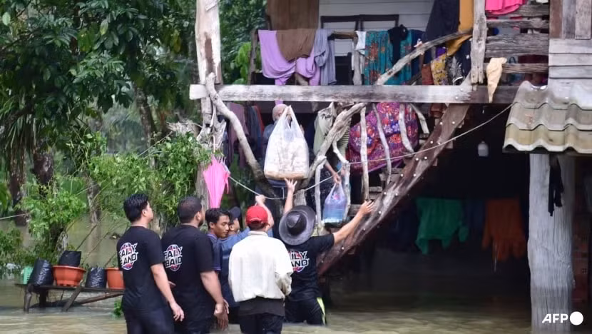 lu lut nghiem trong o thai lan va malaysia nhieu nguoi thiet mang hinh 1