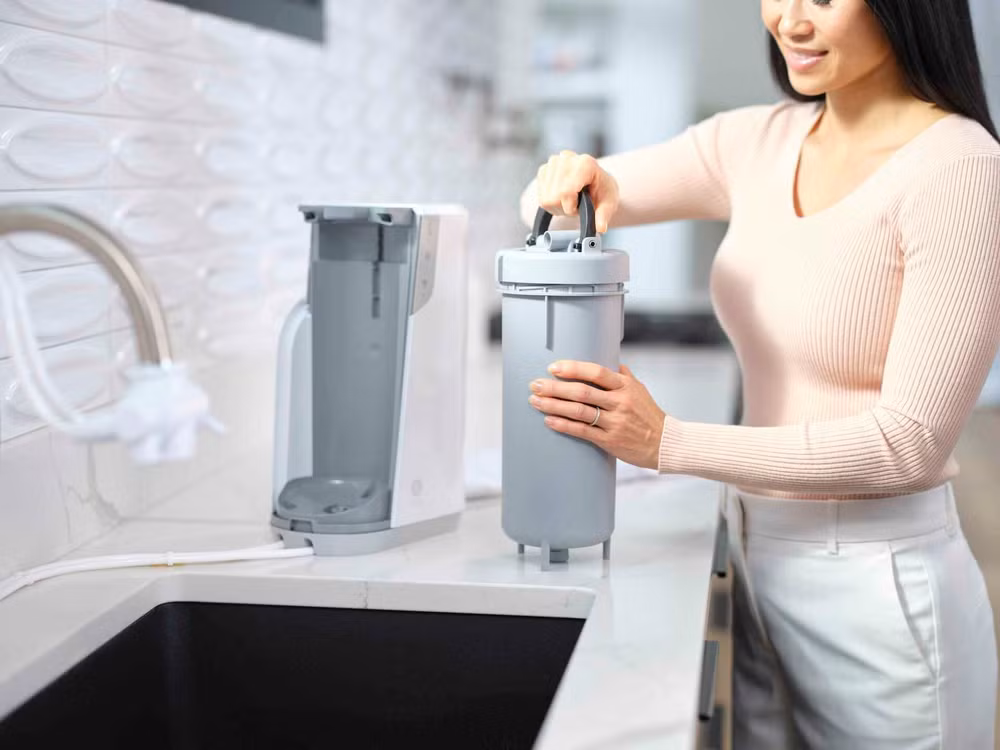 amway viet nam ra mat may loc nuoc new espring tinh loc vuot troi song khoe chu dong hinh 2