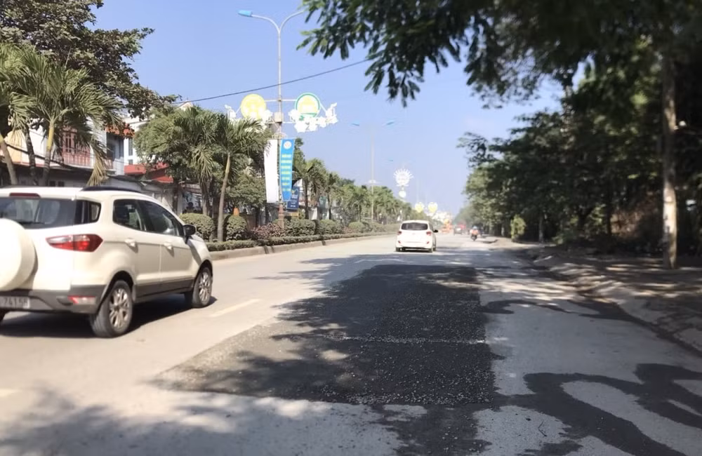 ha noi sua chua chinh trang va to chuc lai giao thong nhieu tuyen duong pho hinh 1