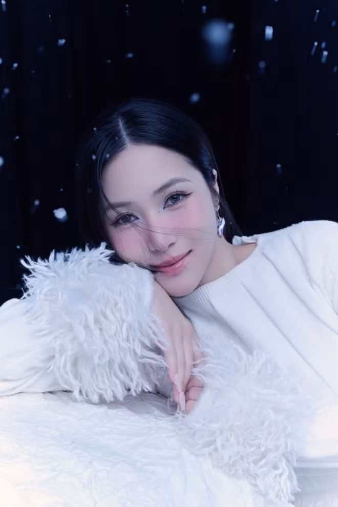 huong tram bat ngo tro lai voi san pham am nhac moi hinh 3