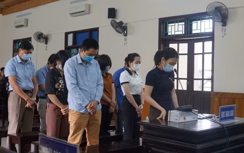 thong dong trong dau gia nguyen giam doc mot so benh vien o ha tinh bi khai tru dang hinh 1