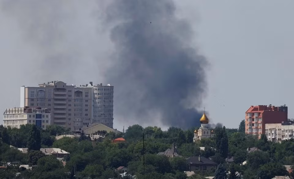 quan doi nga vap phai su khang cu cua ukraine tai donetsk hinh 2