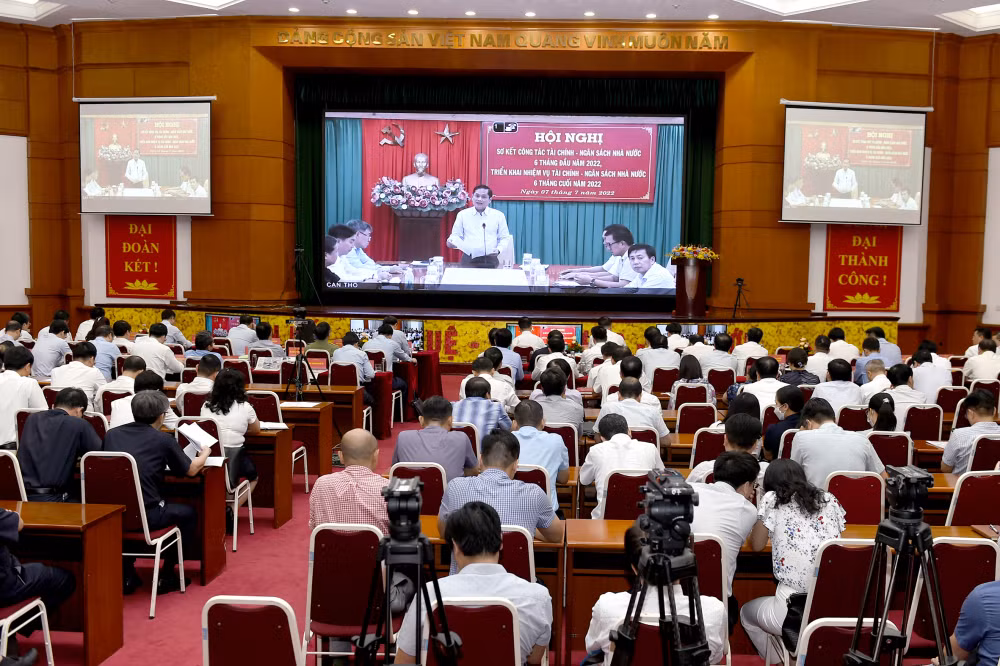 cac giai phap tai khoa trong chuong trinh phuc hoi sieu cham moi dat 55 du toan hinh 1