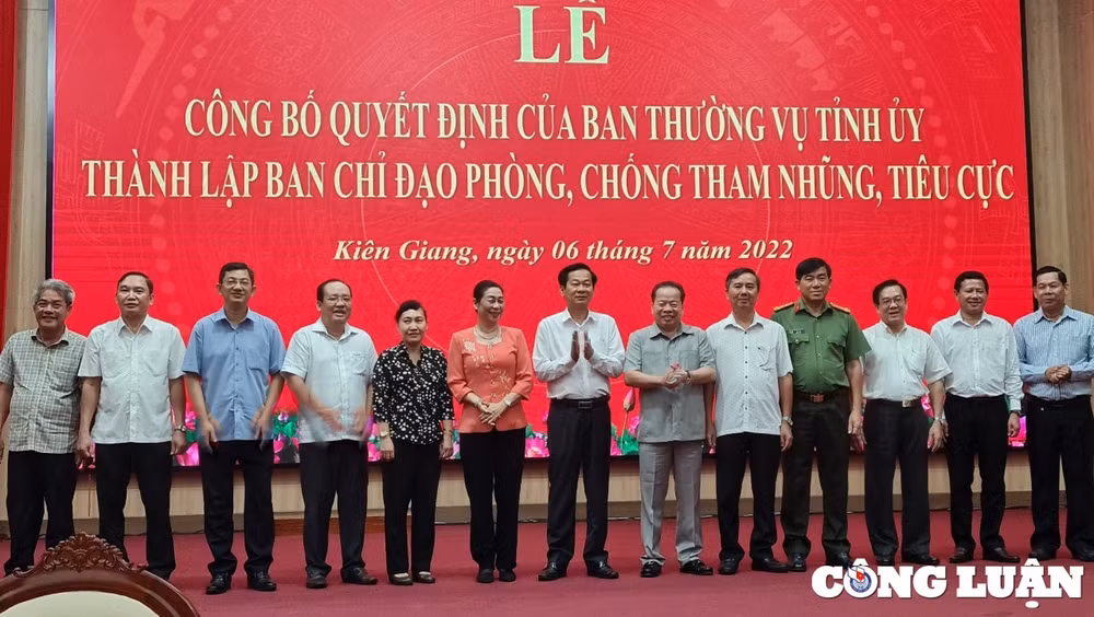 kien giang thanh lap ban chi dao phong chong tham nhung tieu cuc hinh 1