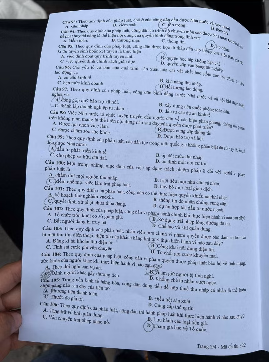 de thi tot nghiep thpt 2022 mon gdcd ma de 322 hinh 2