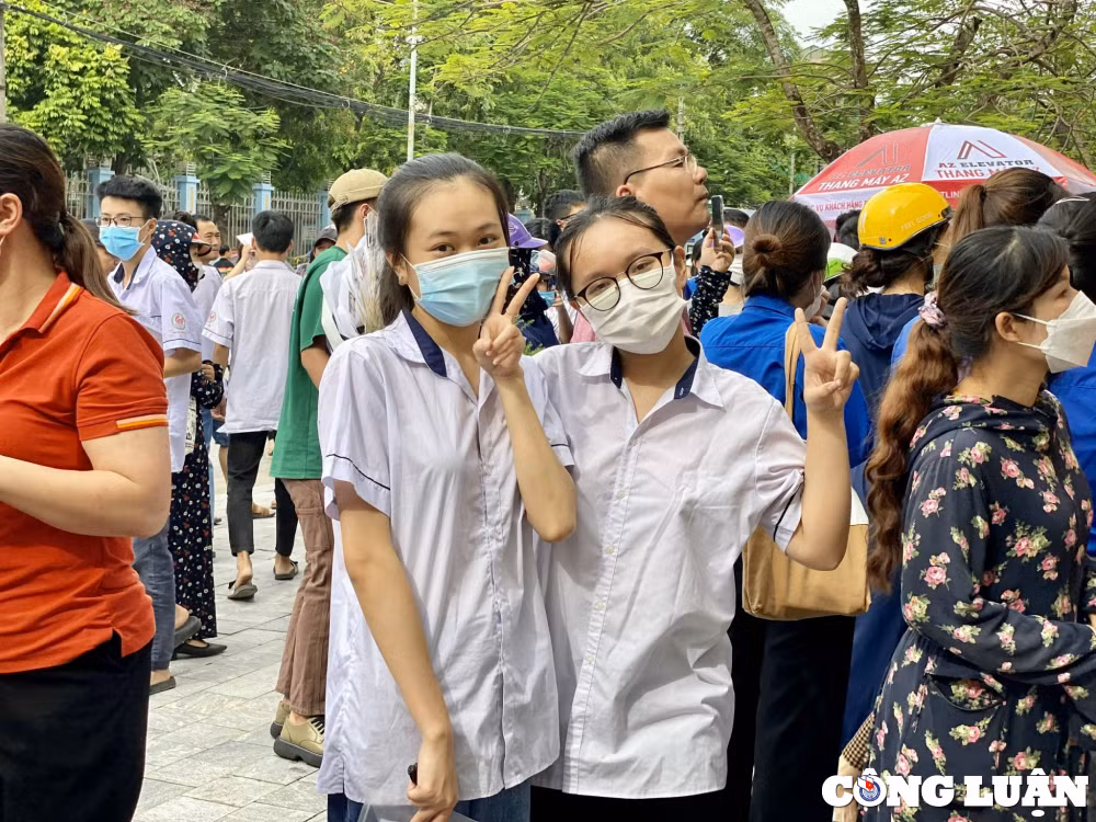 hon 37000 thi sinh thanh hoa hoan thanh tot ky thi thpt quoc gia nam 2022 hinh 2