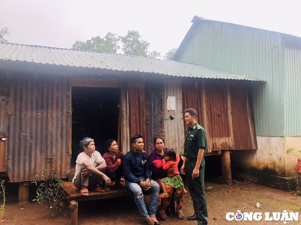 sap bay viec nhe luong cao loi ke hai hung cua cac nan nhan hinh 6