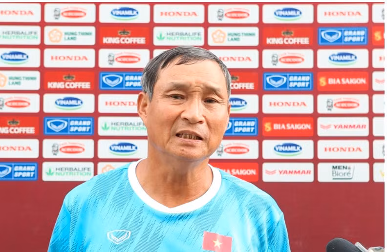 hlv mai duc chung doi tuyen nu viet nam muon bao ve chuc vo dich aff cup nu hinh 1