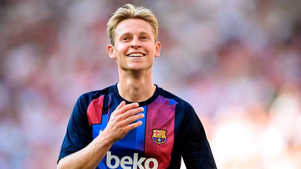 Tiền vệ De Jong đang trên đường tới Man United - Ảnh: Goal