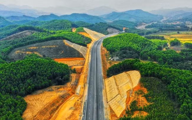 Giá đất ở Lâm Đồng và Bình Phước đã tăng gấp đôi, thậm chí gấp ba trong khoảng thời gian từ 1-1,5 năm.