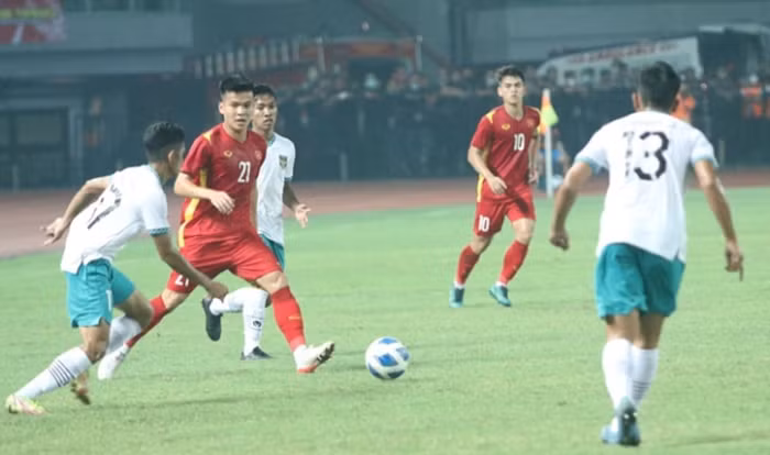 vuot qua ap luc u19 viet nam hoa u19 indonesia hinh 2