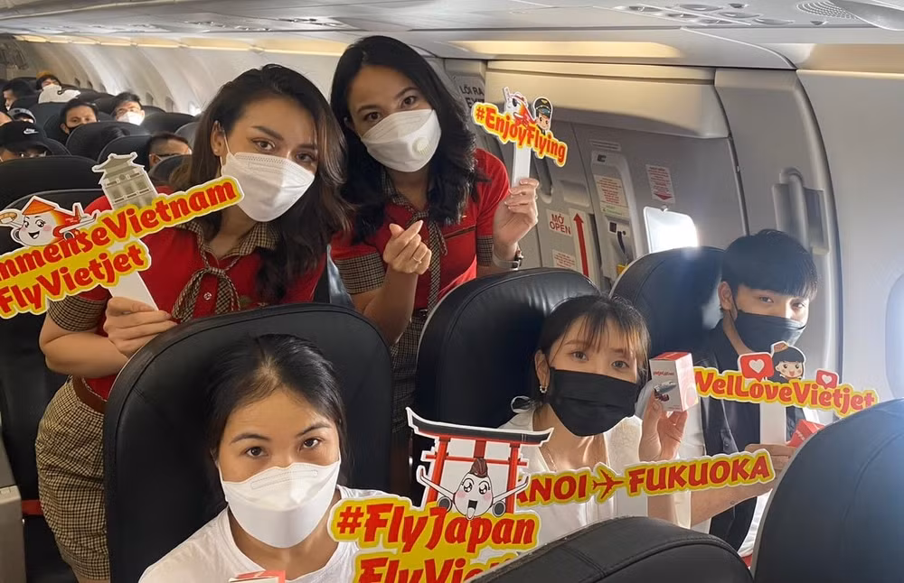tung bung bay thang ha noi den fukuoka va nagoya de dang cung vietjet hinh 1
