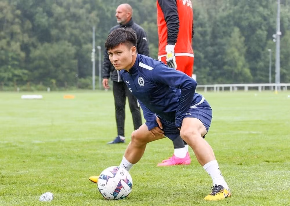 quang hai ghi ban ngay tran ra mat giup pau fc thang dam hinh 3