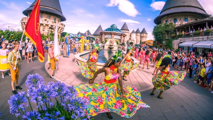 Sun World Ba Na Hills – “châu Âu” thu nhỏ đầy hấp dẫn trên đỉnh Bà Nà (Đà Nẵng).
