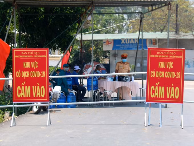 Phong tỏa một số địa phương có ca nhiễm Covid-19.