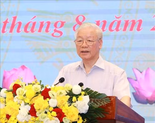 Tổng Bí thư Nguyễn Phú Trọng phát biểu chỉ đạo tại Hội nghị. Ảnh: TTXVN
