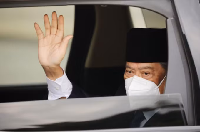 Thủ tướng Muhyiddin đã đệ đơn từ chức lên Nhà Vua Malaysia, nhưng ông sẽ tiếp tục với vai trò thủ tướng lâm thời trước khi có thủ tướng mới - Ảnh: Reuters